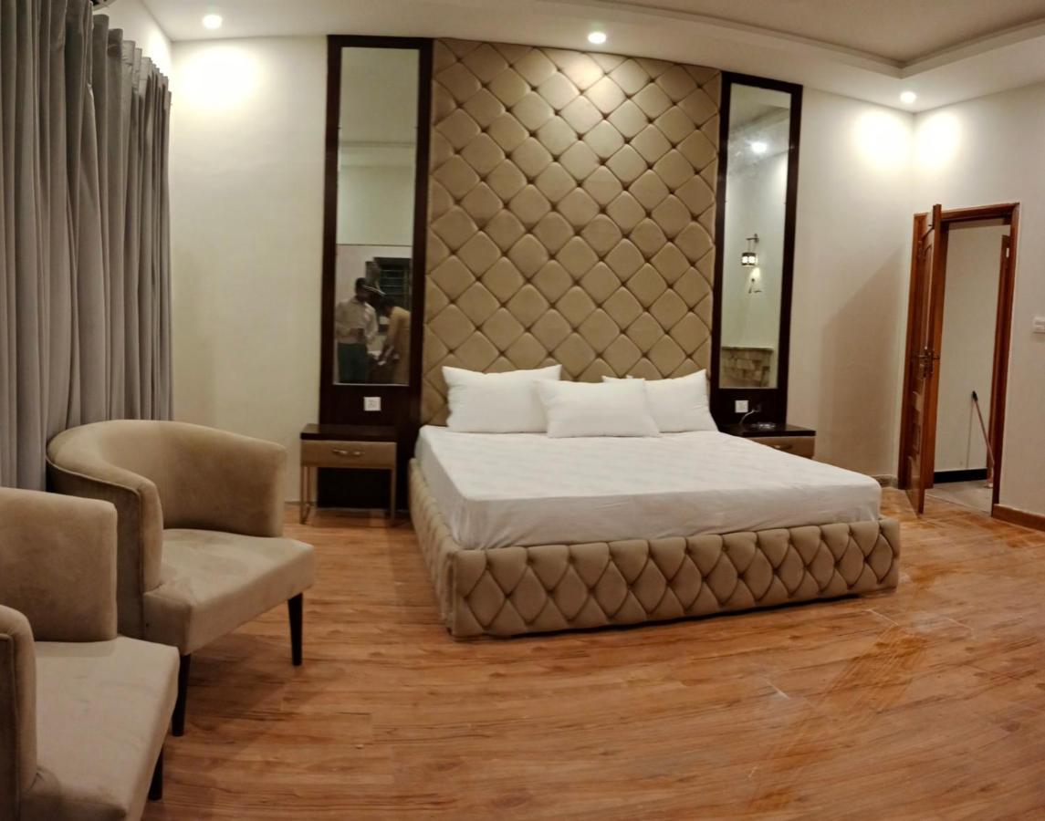 اسلام اباد Hayat Grand Guest House المظهر الخارجي الصورة