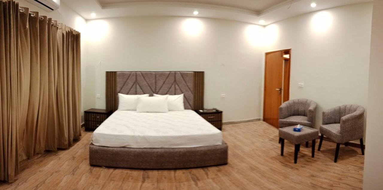 اسلام اباد Hayat Grand Guest House المظهر الخارجي الصورة