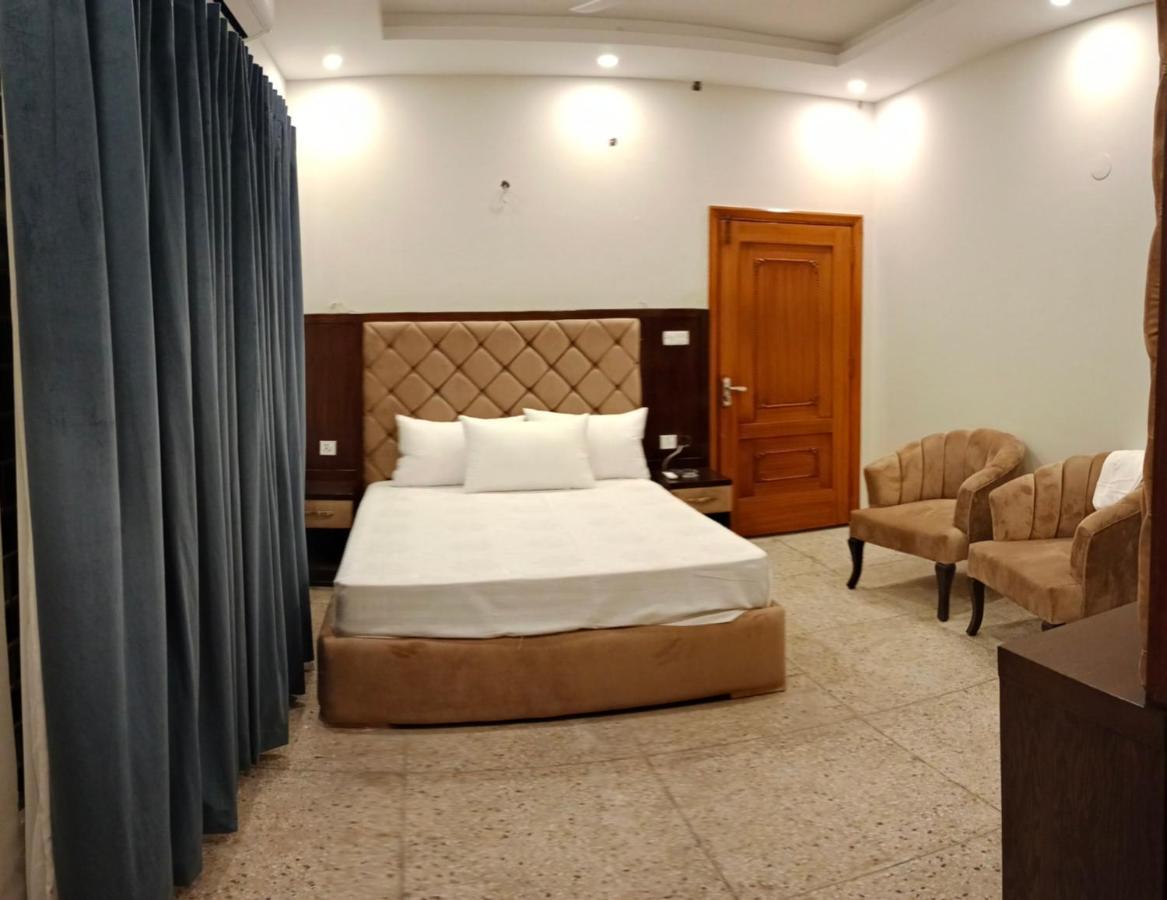 اسلام اباد Hayat Grand Guest House المظهر الخارجي الصورة