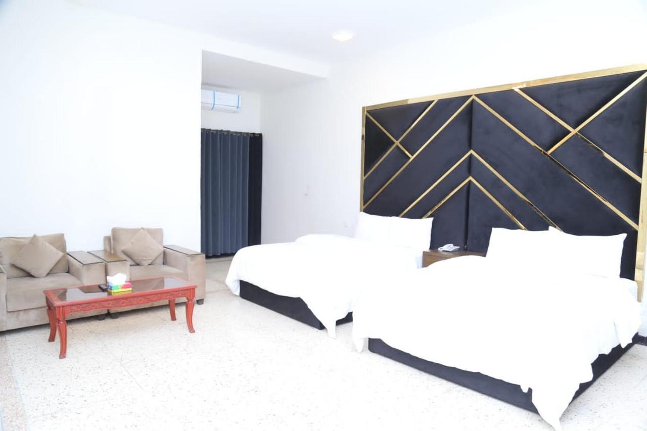 اسلام اباد Hayat Grand Guest House المظهر الخارجي الصورة