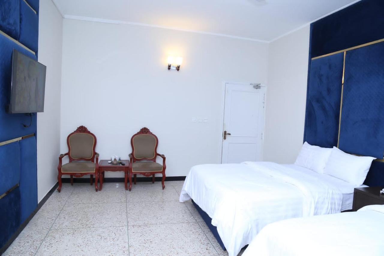 اسلام اباد Hayat Grand Guest House المظهر الخارجي الصورة