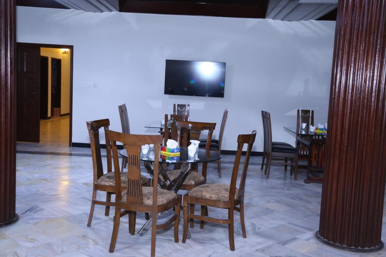 اسلام اباد Hayat Grand Guest House المظهر الخارجي الصورة