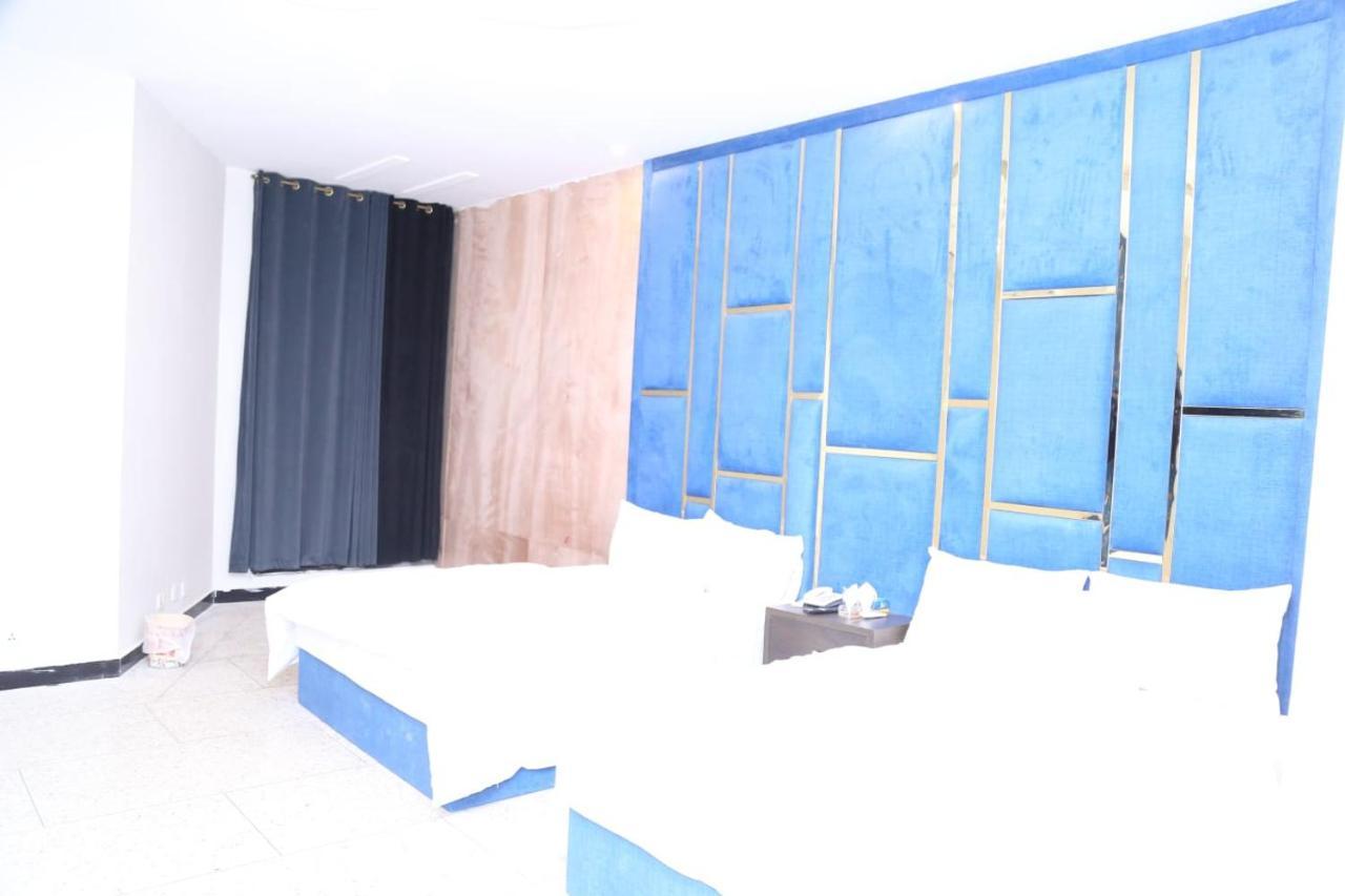 اسلام اباد Hayat Grand Guest House المظهر الخارجي الصورة