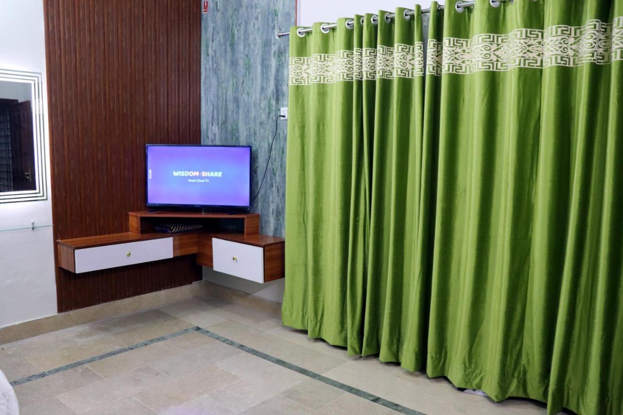 اسلام اباد Hayat Grand Guest House المظهر الخارجي الصورة